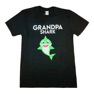 Rövid ujjú férfi póló cápás mintával Grandpa shark felirattal