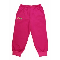 Lányka szabadidő nadrág címkével